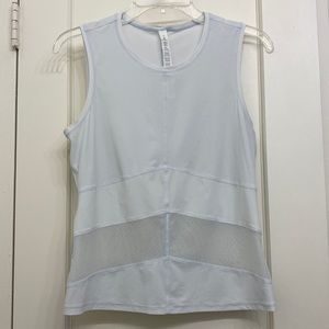 EUC Lululemon Tank Top with Mesh